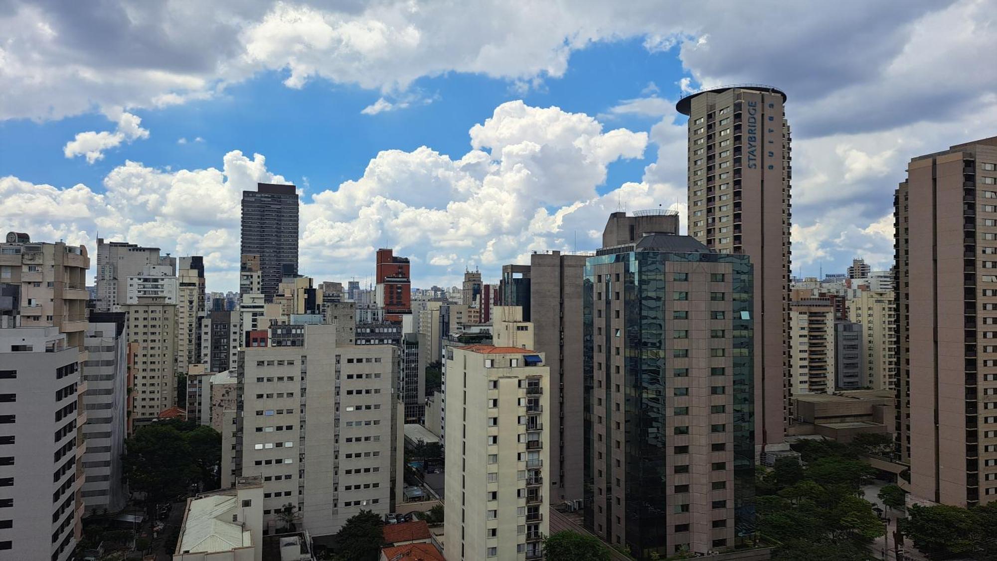 Flat Confortavel - Academia - Piscina - Garagem - Melhor Localizacao Do Itaim Bibi Sao Paulo Bagian luar foto